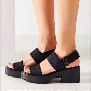 Vagabond Dioon sandal -- black -- size 36 / US 6